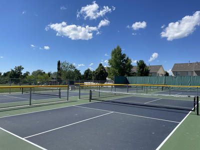 Leonhardt Park Pickleball Courts